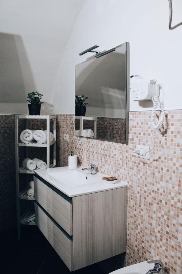 Myrrh Casa Vacanze Бари Екстериор снимка